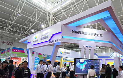 速看！3D One携竞赛、课程衍生套件首次亮相中国教育装备展示会！
